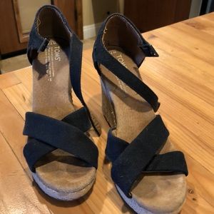 Toms wedge heels